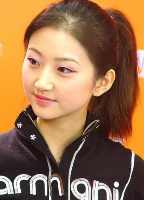 10位陸劇85花青澀舊照!《去有風的地方》劉亦菲、楊冪從小美到大,景甜舊照真是美絕了