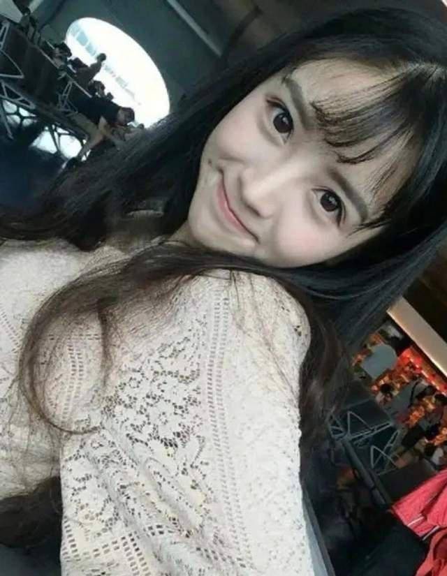 10位陸劇95花青澀舊照!白鹿、趙露思從小美到大,楊超越肉肉舊照很驚人,宋祖兒是真美