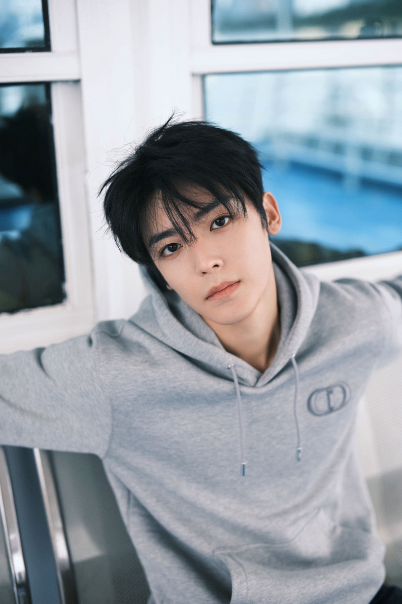 10位被星探挖掘的陸劇明星!李一桐被SM星探選中兩次,曾舜晞、侯明昊都是練習生出身!
