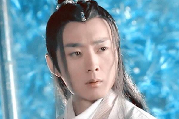 9位前古裝男神的現況對比!《星漢》文帝是「皇帝專業戶」,潘粵明曬年輕舊照帥炸!