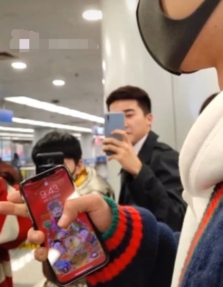9位陸劇明星「手機桌布」!王鶴棣桌布是《狂飆》,趙露思放小女孩,肖戰竟然放財神爺
