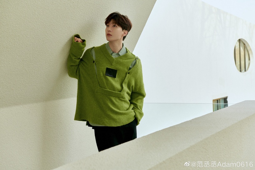 9位陸劇明星「手機桌布」!王鶴棣桌布是《狂飆》,趙露思放小女孩,肖戰竟然放財神爺