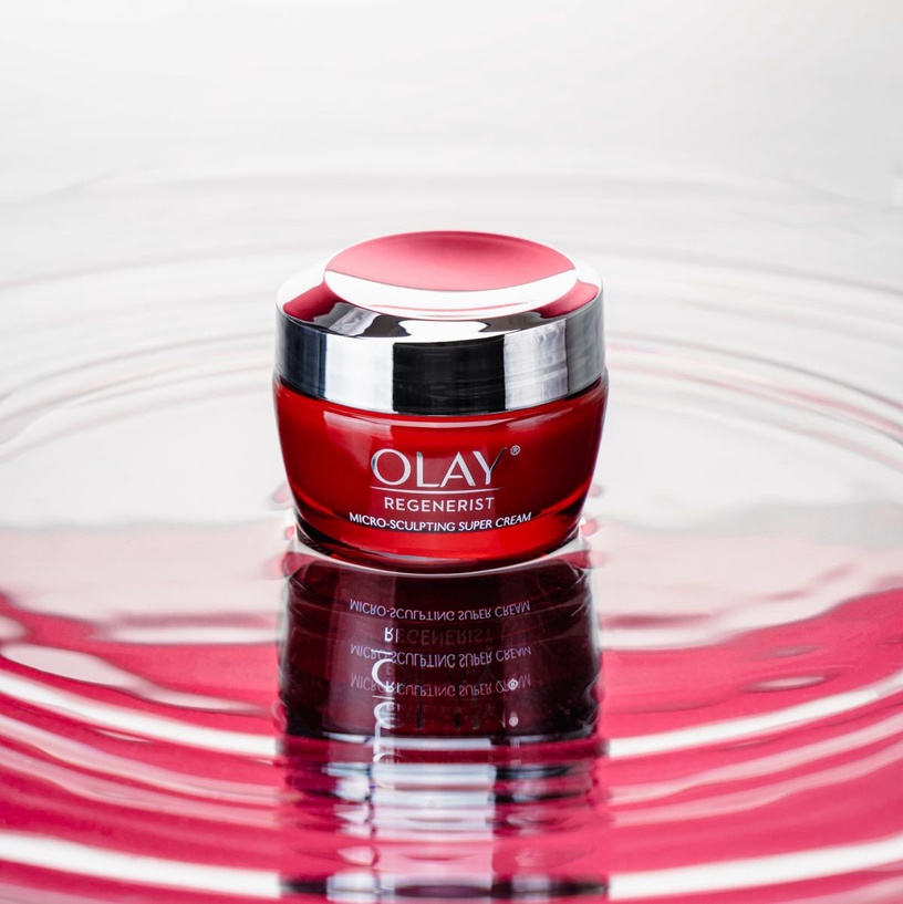 蟬聯10年開架抗老乳霜霸主!全新升級OLAY膠原大紅瓶*,不怕PK專櫃,看得到的澎潤緊緻