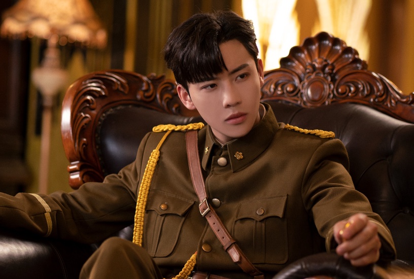 10位陸劇高顏值短劇男主!《對我而言危險的他》樊治欣演霸總爆紅,他帥度不輸張凌赫