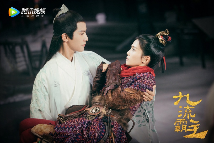 白鹿合作男星CP感!不只《長月燼明》和羅雲熙配,和肖戰王鶴棣也很搭,和張凌赫甜死啦