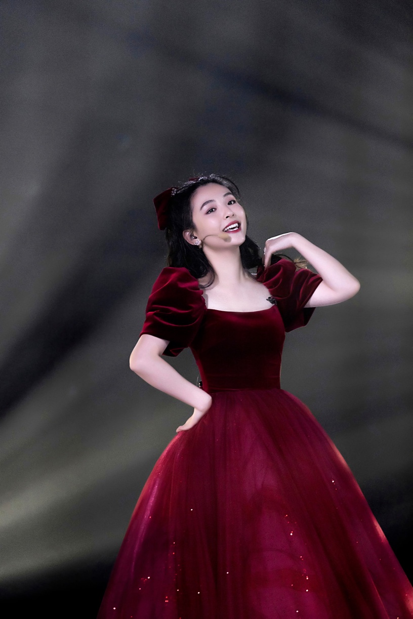 《浪姐4》10位高人氣女星!吳倩少女感滿滿,張嘉倪美豔,Ella掀回憶殺,徐懷鈺爭議大