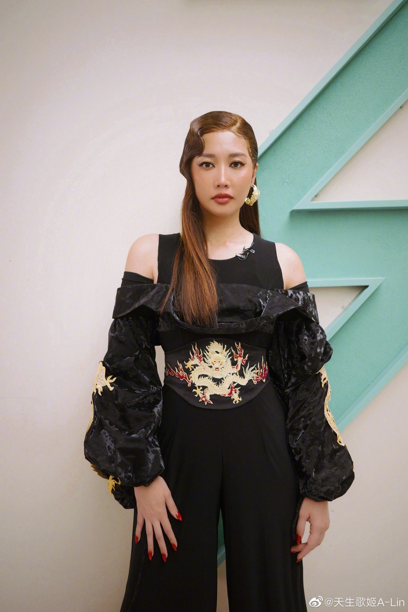 《浪姐4》10位高人氣女星!吳倩少女感滿滿,張嘉倪美豔,Ella掀回憶殺,徐懷鈺爭議大
