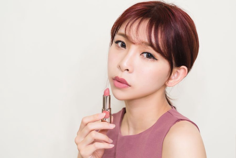 |珂荷莉專欄|質感美人 春天柔霧款唇膏分享 打造乾燥玫瑰唇色