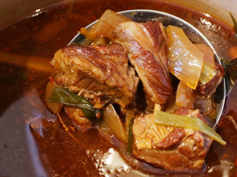 |玉兔專欄|美味度滿分玉兔私房料理 兩種口味牛肉麵一次達成!