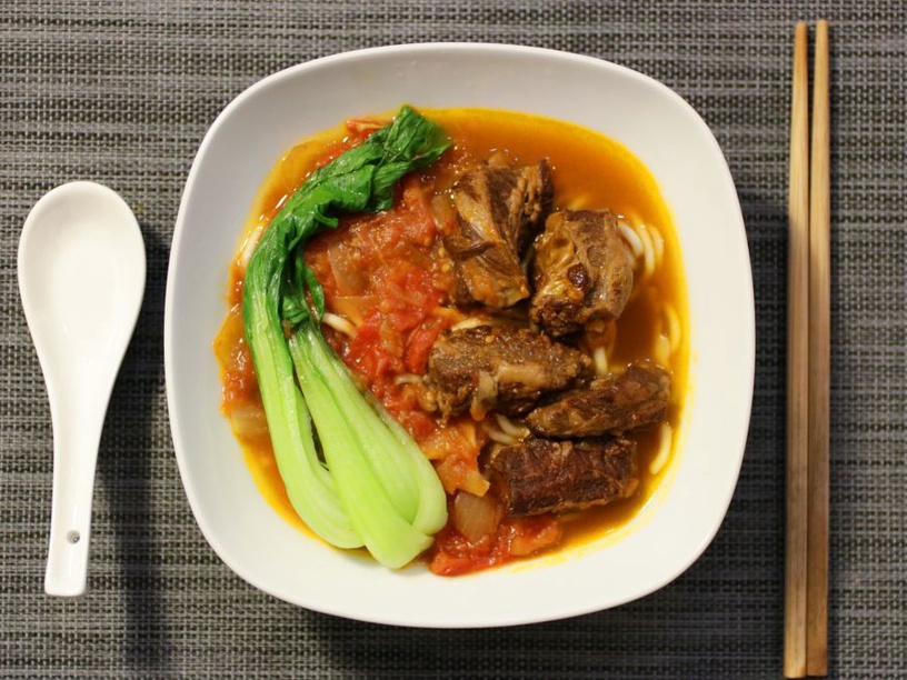 |玉兔專欄|美味度滿分玉兔私房料理 兩種口味牛肉麵一次達成!