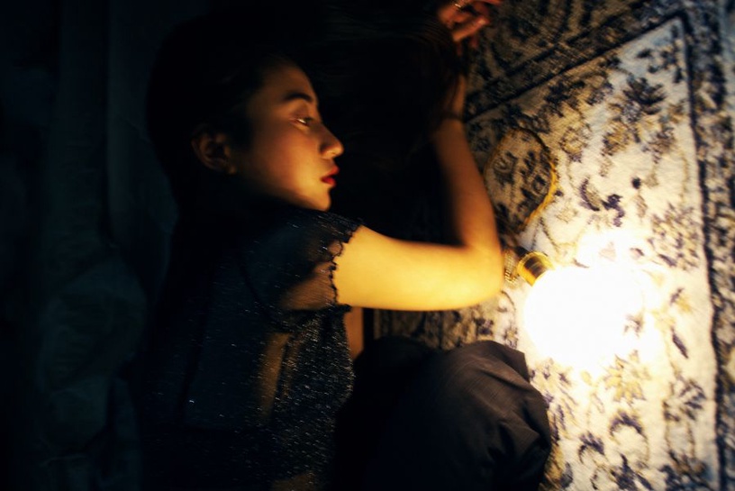 |楊芷涵專欄|房間拍照妳可以這樣玩:四種小燈打造拍攝好氣氛