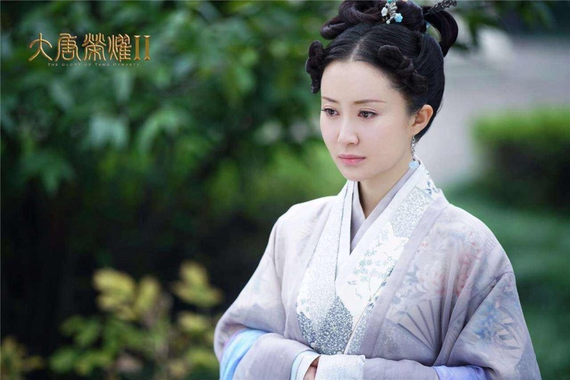 9位「多次演主角都沒紅的女星」!李一桐《鶴唳華亭》沒存在感,楊蓉和趙麗穎同期,演7部女主也沒火