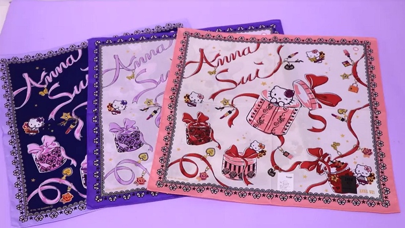 狙擊少女心!ANNA SUI X HELLO KITTY聯名限量商品,可愛融合奇幻風格毫無違和~