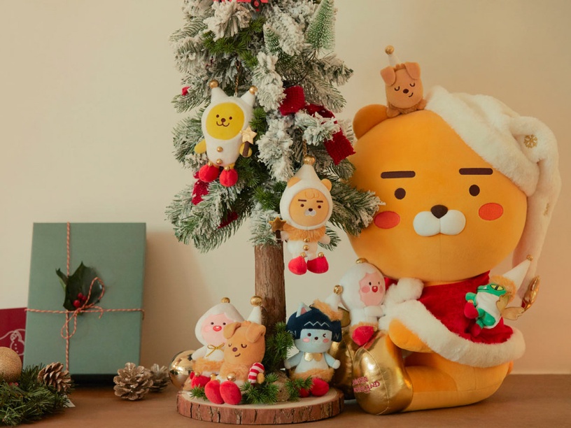 Kakao Friends推出萊恩長形抱枕,跟萊恩一起溫暖過冬!還有薑餅人萊恩絕對要收藏~