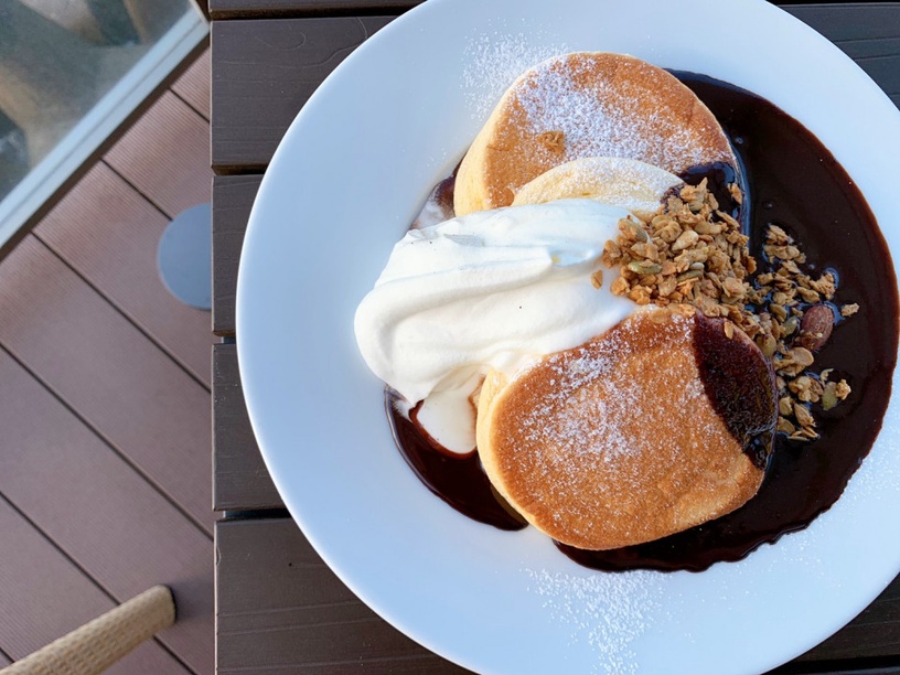 看得到瀨戶內海的鬆餅店!淡路島「幸せのパンケーキ」新開幕,邊看無敵海景邊吃鬆餅!