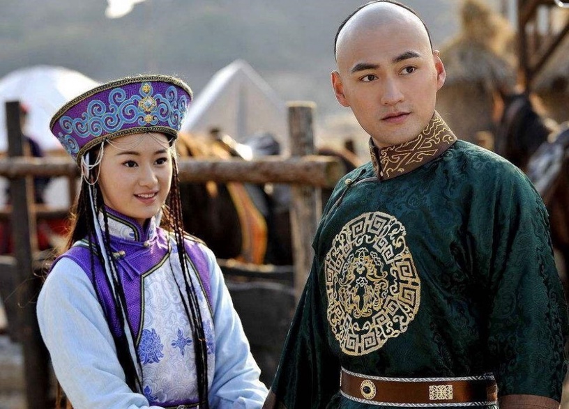 《從前有座靈劍山》許凱女裝比女主還美!8位古裝男神女神,驚見《步步驚心》演員