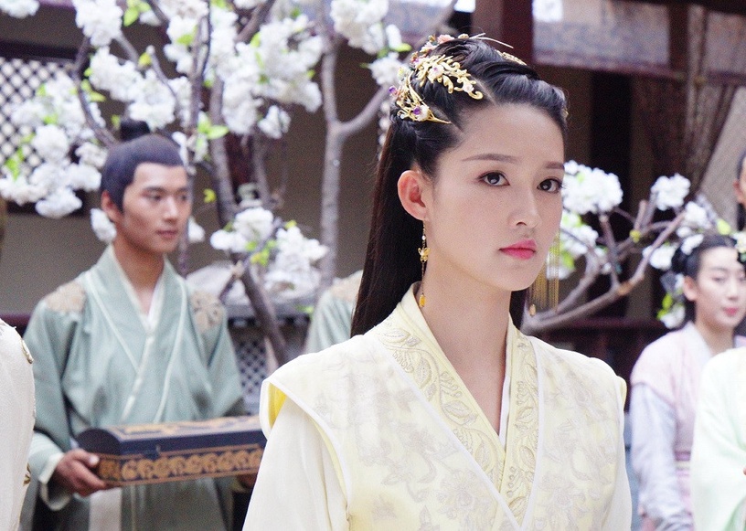 《慶餘年》李沁獲封「雞腿郡主」!李沁10個古裝女神角色,《如懿傳》美不過《紅樓夢》