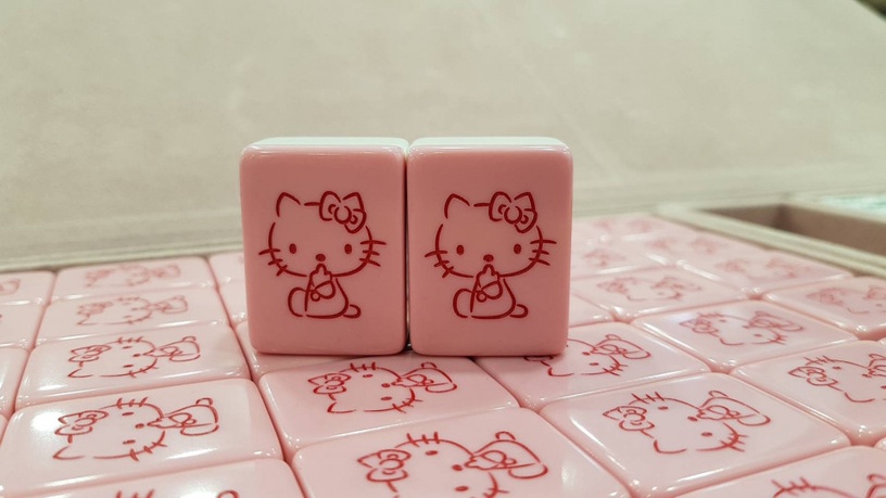 7-11把戽斗星球變成爆米花桶!除了超萌的戽斗熊貓,連Hello Kitty都變成麻將