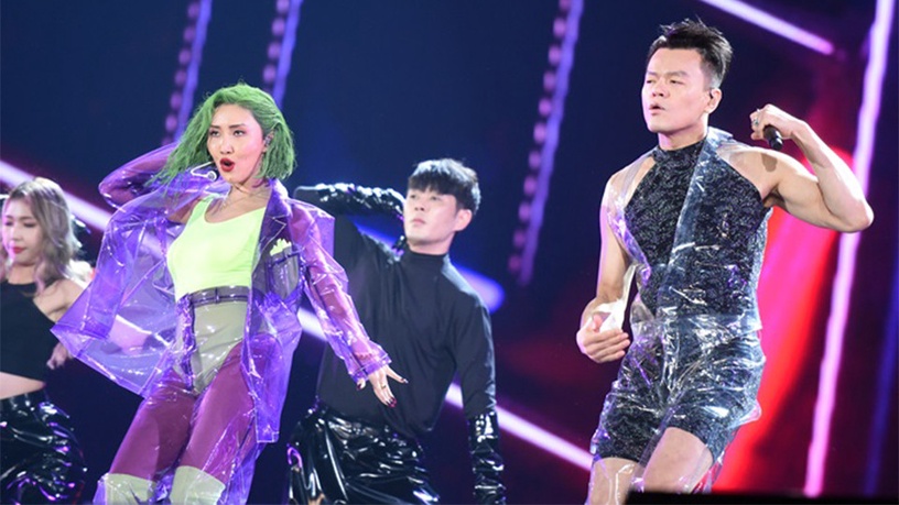 2019MAMA防彈少年團重演「帽子舞」!MAMAMOO合作JYP穿上經典塑膠裝,GOT7王嘉爾看傻!