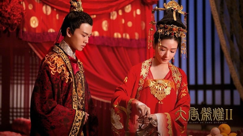 《鶴唳華亭》甜了一集虐了一整部劇!網評10部神級虐陸劇,楊紫《白蛇傳說》從頭哭到尾