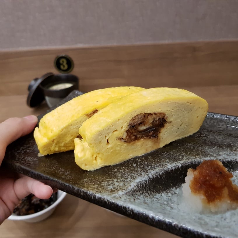 新加坡米其林必比登推介「三河屋」來台灣囉!綿密好吃的烤鰻魚飯,滿滿一碗CP值認真高
