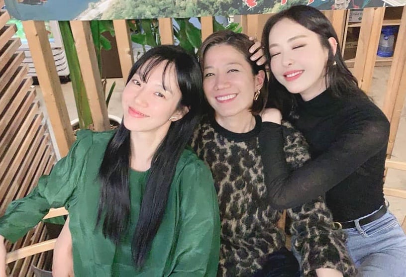 《檢索詞》三位姊姊又合體!5個感情超好韓劇劇組,拍完《雲畫》朴寶劍&郭東延成死黨!