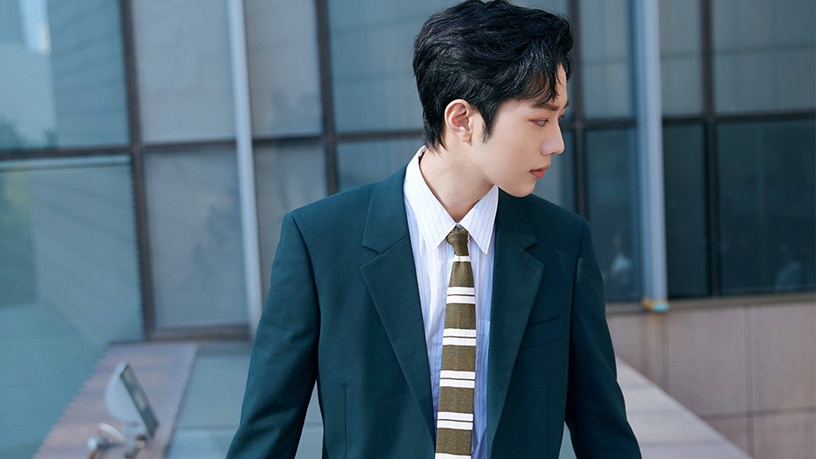 新浪票選2019年度人氣男演員TOP 10!肖戰、王一博爭冠軍,第三名有洋蔥