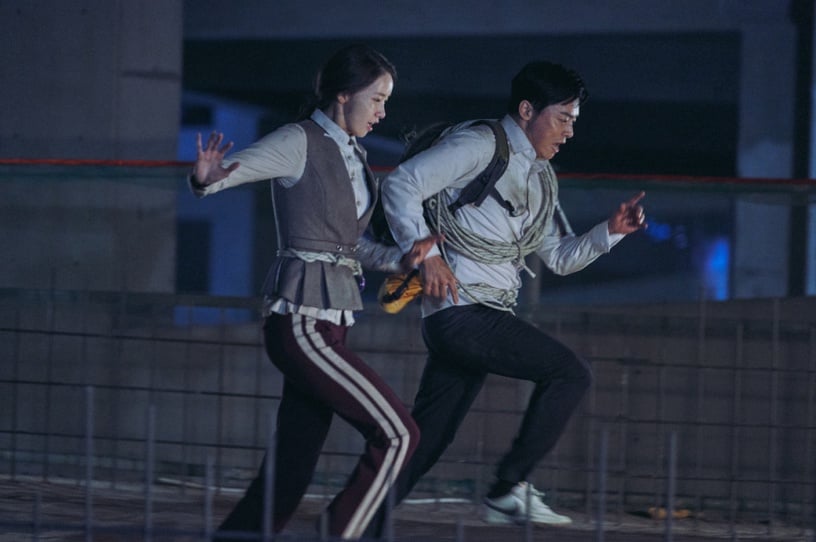 2019必看8部韓國電影!《白頭山》台灣首日票房贏《寄生上流》,河正宇&李炳憲兄弟情深