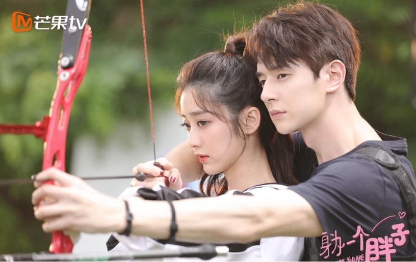 古裝愛情劇《錦衣之下》首播破億!2020年初9部甜寵劇網播量,每一部都甜到蛀牙