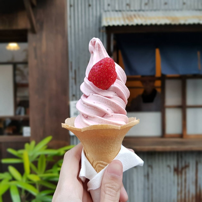 來台南必去打卡點「桑原商店」!日本昭和時代的復古店鋪,炸甜甜圈不只好吃也超好拍