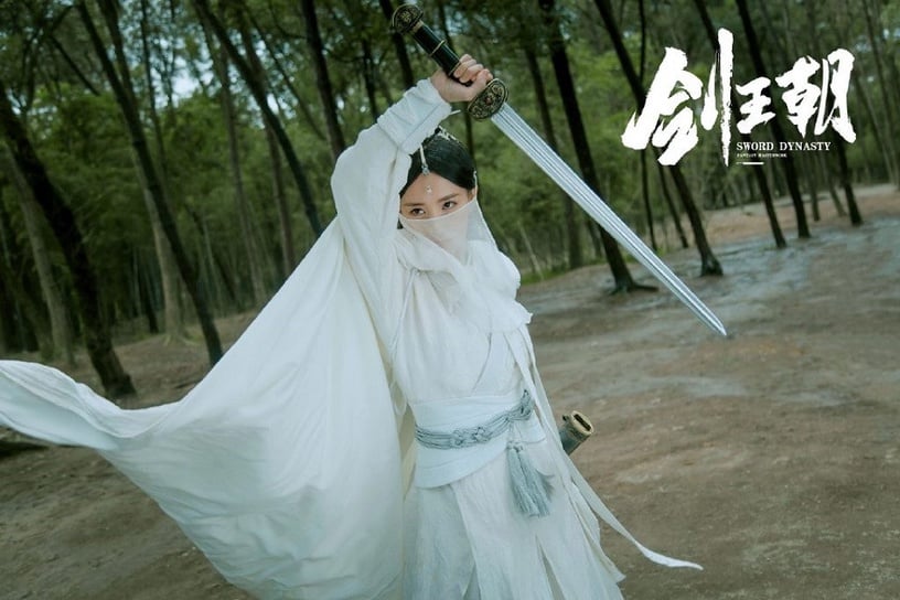 網議10位「古裝劇中的冰山美人」!《劍王朝》李一桐高冷,《青雲志》楊紫又冷又霸