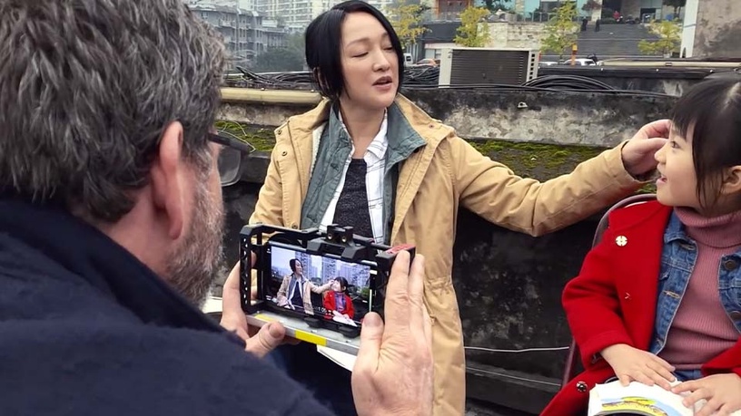 純用iPhone11Pro拍大片!Apple釋新春微電影《女兒》,周迅一句「媽,我餓了」逼哭人!