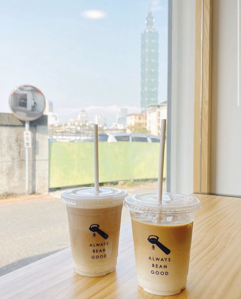 余文樂也來這裡喝咖啡!ABG Coffee老屋咖啡店開幕,可愛白色小屋超有魅力還看得到101