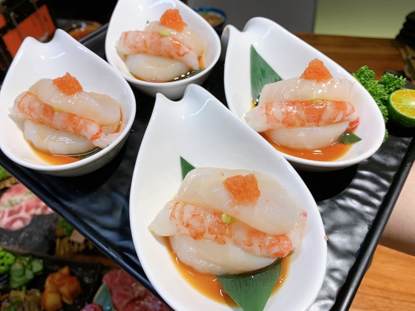 油花美到不行的和牛就在這裡啦!「肉你好燒肉專門店」主打美味和牛,還有專人烤給你吃
