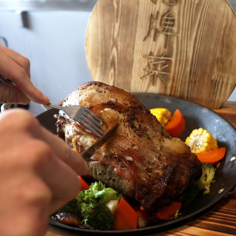 珍珠奶茶喝到飽!台南「19House」2.7公斤的肋眼牛排&濃湯加飛機餅乾,處處都是驚喜