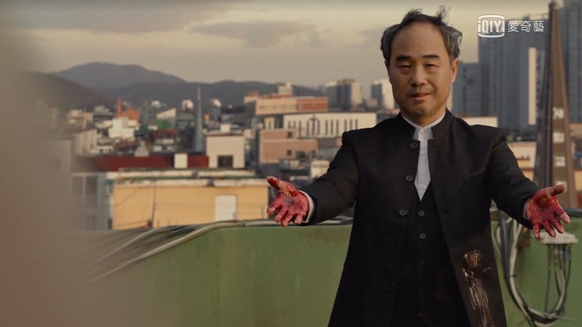 金瑞亨《無人知曉》過肩摔家暴男帥翻!呼應時事?牧師連殺8人,稱「雙手穿孔」是救贖