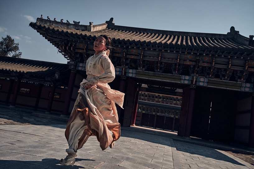 Netflix《李屍朝鮮2》7大待解謎團!李蒼身邊奸細是誰?「生死草」能不能解喪屍病毒?
