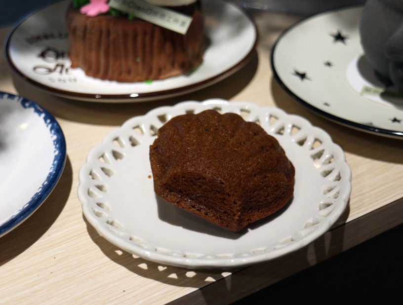 會流餡的「大鼻子摩艾慕斯蛋糕」!新北咖啡廳「敲我Ciao.O」酸度過癮的檸檬塔也超厲害