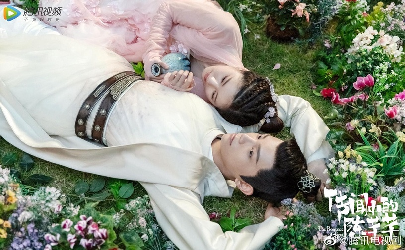 9部陸劇最新劇照&配角!古裝甜寵劇「高顏值」,《花不棄》姊妹篇《小女霓裳》驚見邢恩