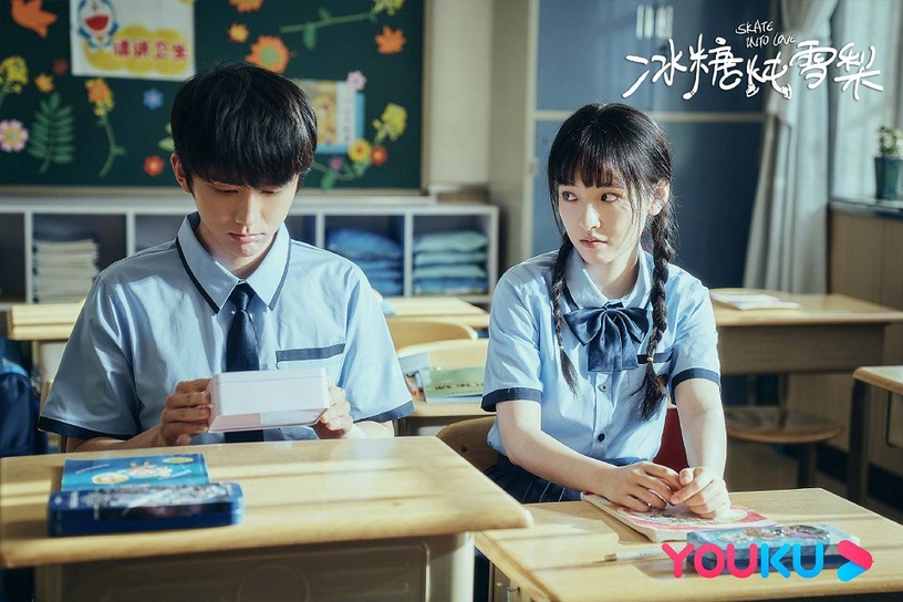9部陸劇最新劇照&配角!古裝甜寵劇「高顏值」,《花不棄》姊妹篇《小女霓裳》驚見邢恩