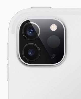 2020全新 iPad Pro必入手理由5:1200 萬像素廣角相機+1000 萬像素超廣角相機,雙鏡頭輔助拍出美照超 easy!