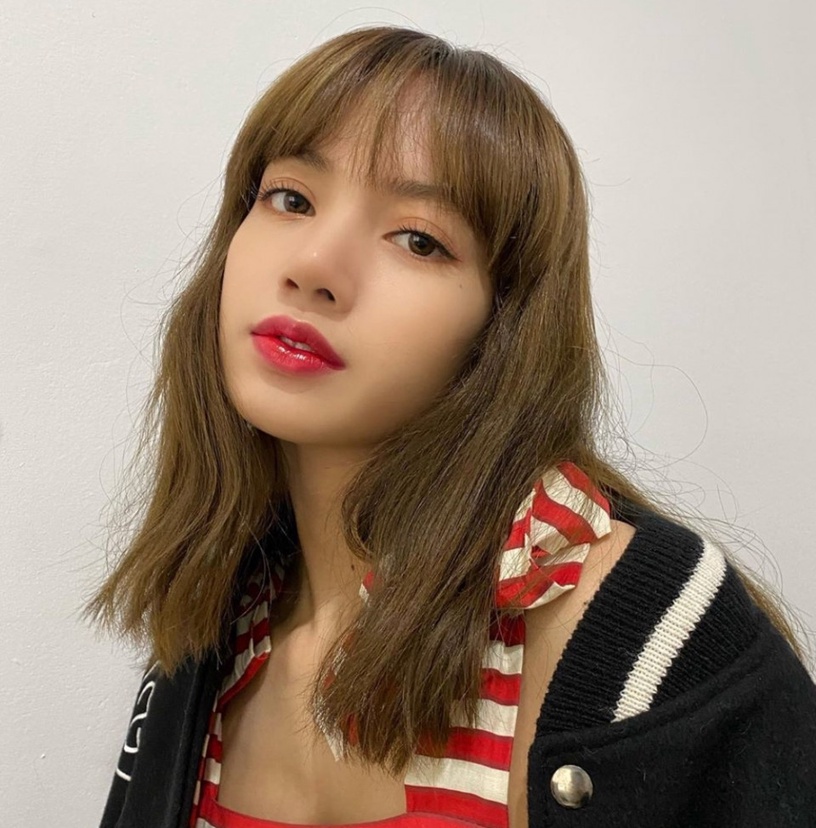 Lisa回歸棕髮色 亞麻髮色範本 蜜桃調超夢幻少女 青木棕不挑膚顯白又高級 Beauty美人圈