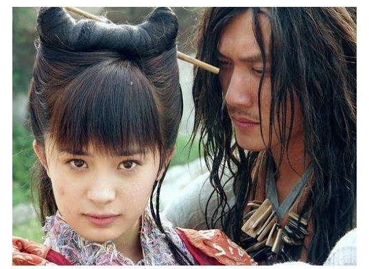 肖戰&李沁《狼殿下》曝成親洞房照!9對合作三次以上的陸劇CP,熱巴和高偉光竟合作七次