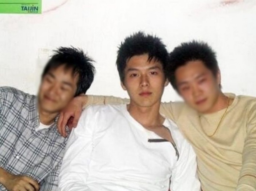 玄彬小時候也是頑皮男孩!玄彬裝吐逃游泳課,抄作業連「以下省略」都抄,天真又蠢萌!