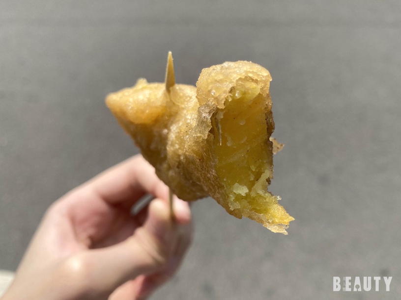 一中街超夯的「路邊炸蝦天婦羅」!金黃酥脆的日式麵衣,滿滿一盒CP值根本超高