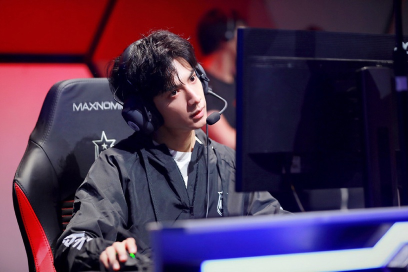 微博票選「最佳電競男主臉」TOP 10!李現竟才第五,王一博贏過楊洋,第一名不認識啦