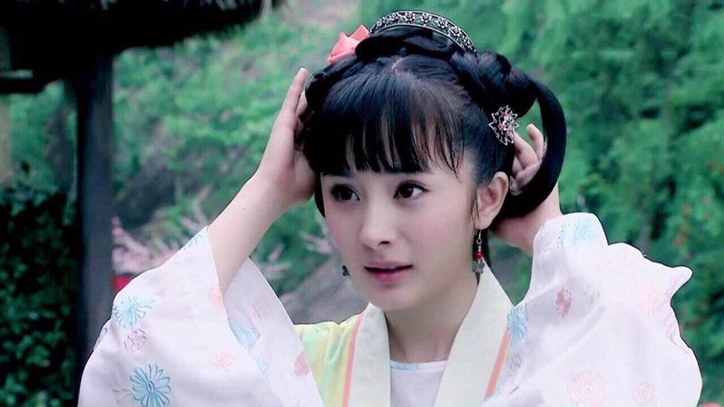楊冪14個你沒看過的古裝角色!這部清宮劇堪稱顏值顛峰,第八部的造型卻徹底毀了女神