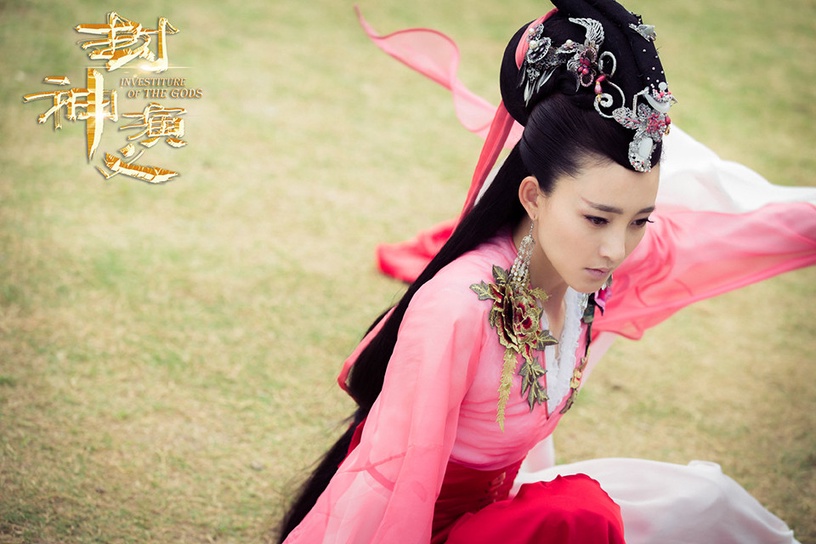 微熱點公布2019年度最熱古裝劇女演員TOP 10!彭小苒《東宮》、倪妮《宸汐緣》竟都輸她
