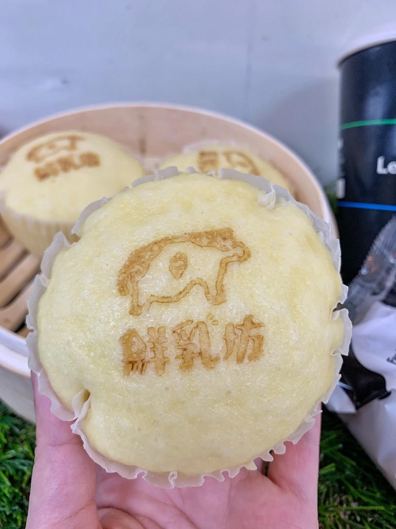 全家X鮮乳坊推鮮奶系商品,加一整罐鮮奶「鮮乳坊小農拿鐵」、蒸箱甜點「蒸蛋糕」必吃