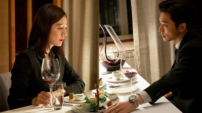 《夫婦的世界》金永敏年近50羞演半裸床戲!《愛的迫降》「萬福同志」變金喜愛裙下臣!